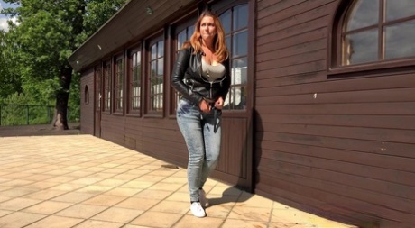 Ani Black Fox top actress photo