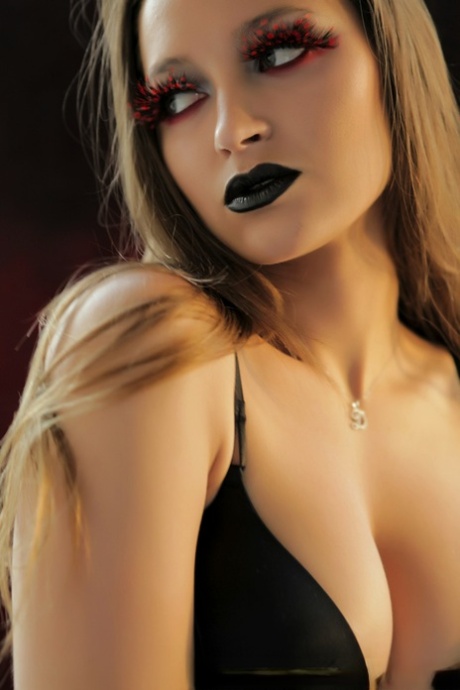 Dani Daniels nice model photo