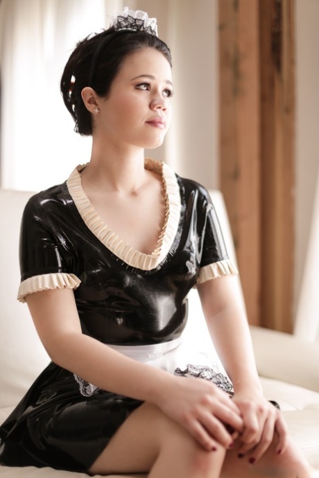 asian maid hot sex gallery