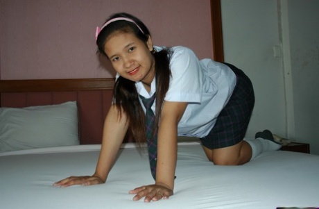 chubby asian teen hot nude photo
