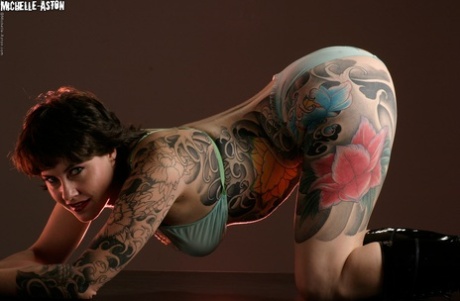 Michelle Aston beautiful model image