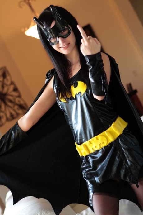 Catie Minx art star archive
