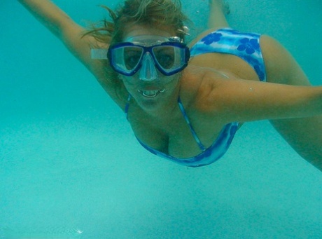 Unterwasser erotische nette archiv