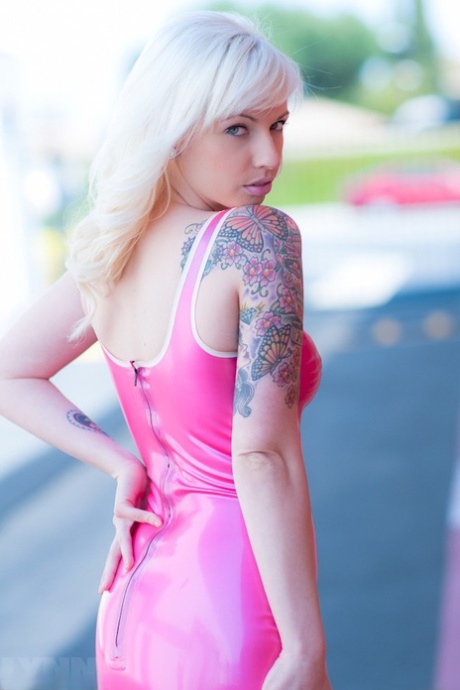 Lynn Pops star sex archive
