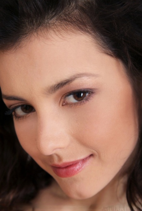 pretty face sexy xxx pic