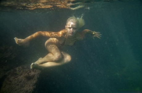Unterwasser porno schöne galerien