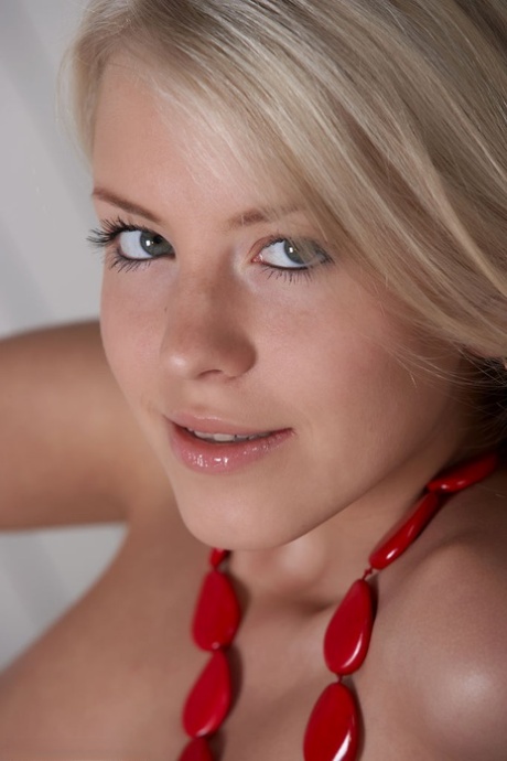 vakker blondine voksen hd foto