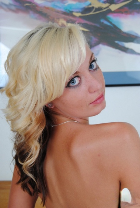 Codie Sweets hot model pics