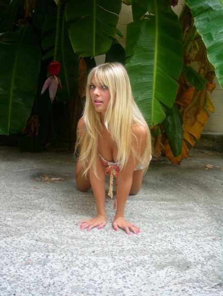 Jana Jordan star sexy image