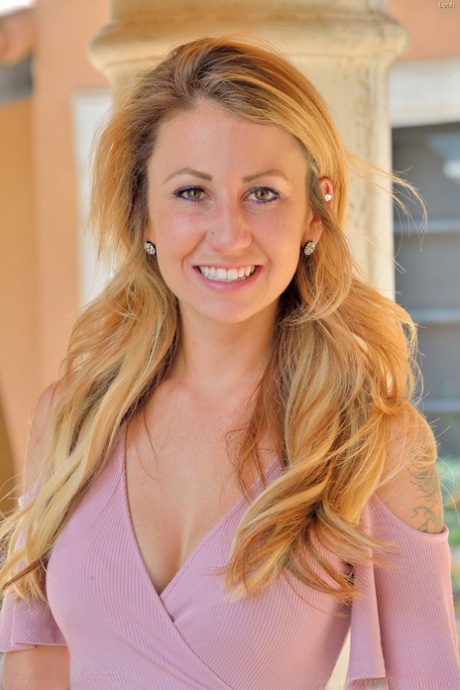 Lia 19 top actress photos