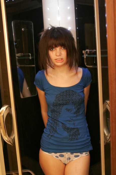 teen wet panties nice picture