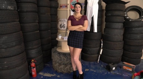 Terri Lou hd star picture