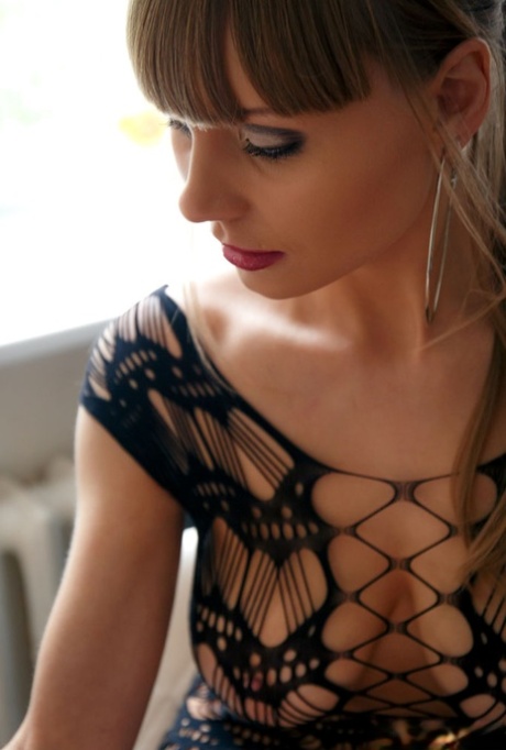 Natalie Russ model adult pictures