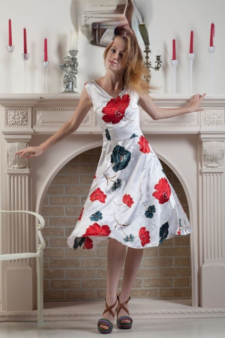 Victoria Divine nice model images