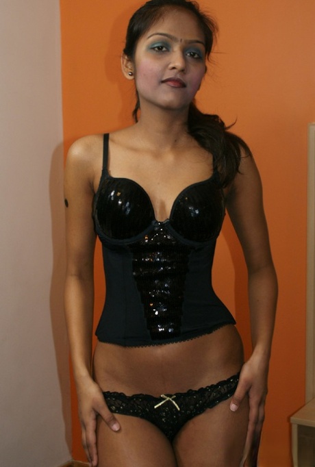 Divya Yogesh best model pic