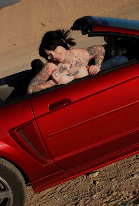 B4rbi3 pretty pornstar gallery