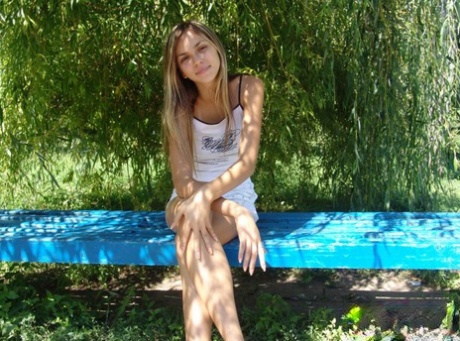 teen public beautiful naked picture