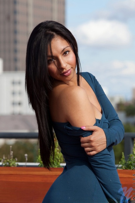 seksi latinoamerikanka umjetnost gola fotografije