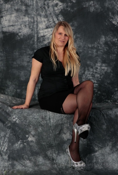 Sweet Susi top actress archive