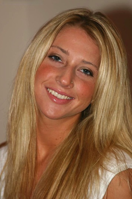 Sammie Rhodes model exclusive archive