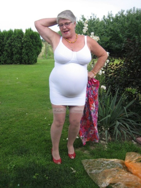 nenek ssbbw xxx cantik foto