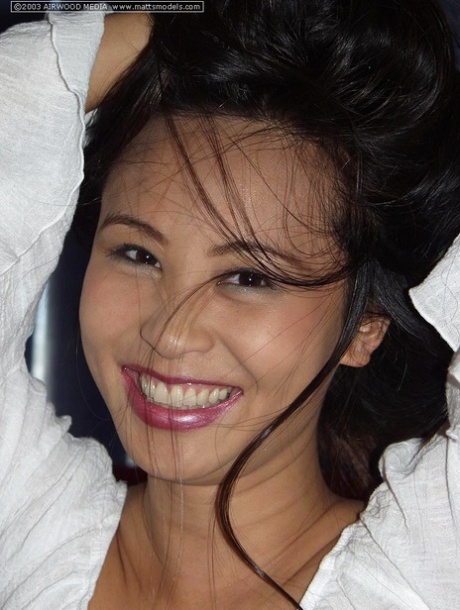 Lisa Lin pornstar exclusive pics
