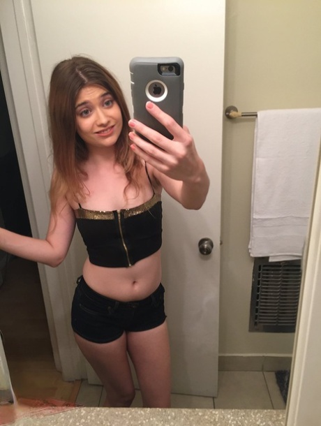 landsbygdsflicka pornografisk het bild