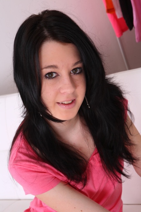 Sarah Lollypop model top picture