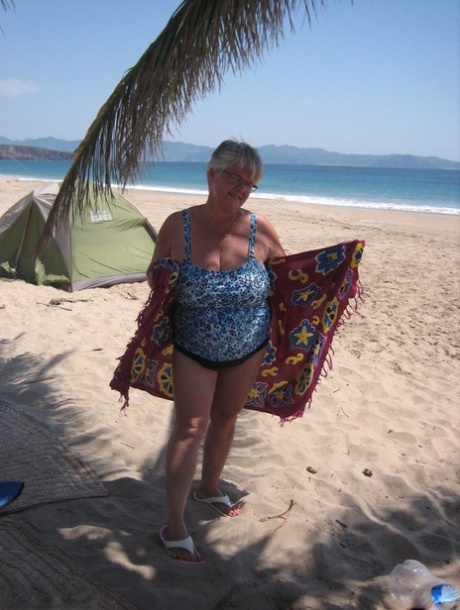 ssbbw granny sex img