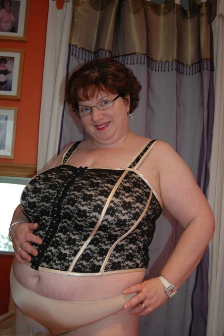 bbw glasses pretty photo