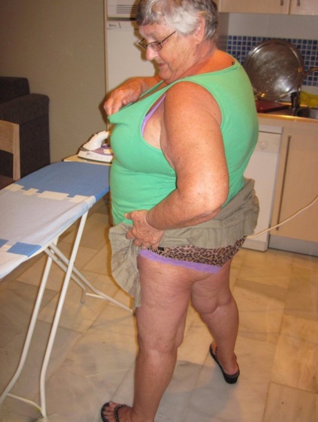 mormor kortkort bästa nakenbilder arkiv
