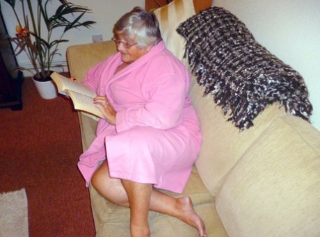 Strapon porno nacktheit bilder