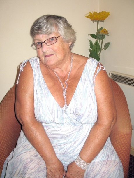 Grandma Libby porn actress photos