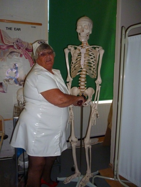 Grandma Libby pornstar high quality img