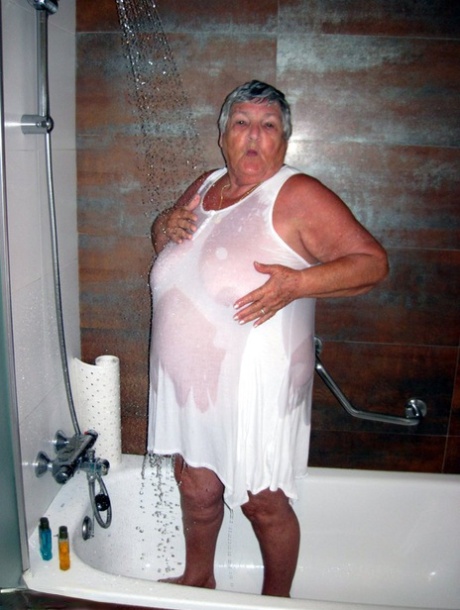ssbbw oma erotisch pornografisch foto's