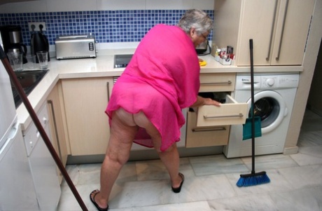 bedstemor bbw nøgen erotisk galleri