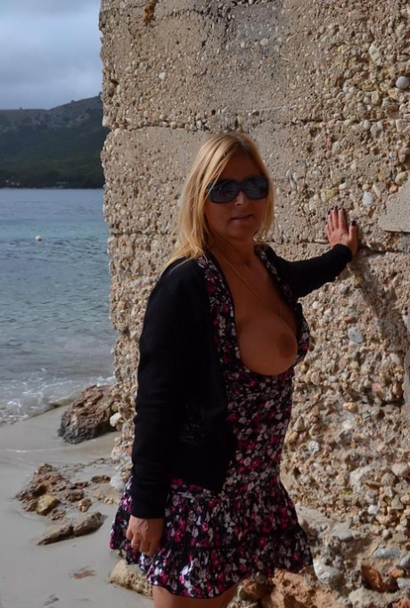 παραλία Milf Δωρεάν Σεξ Εικόνες