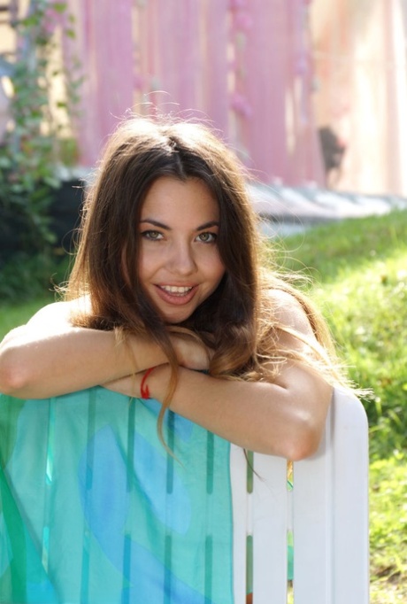 Naomi Gamble star erotic archive