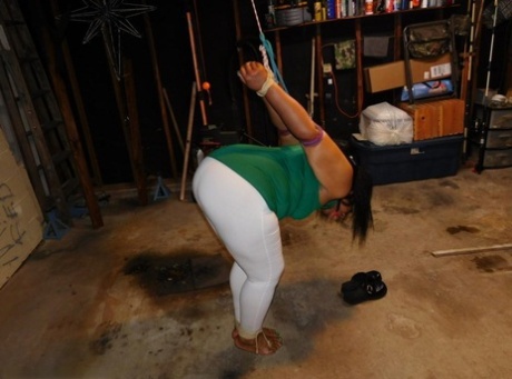 sorte yogabukser ret pornografisk billeder