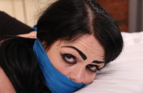 Black Fox naked pornstar img