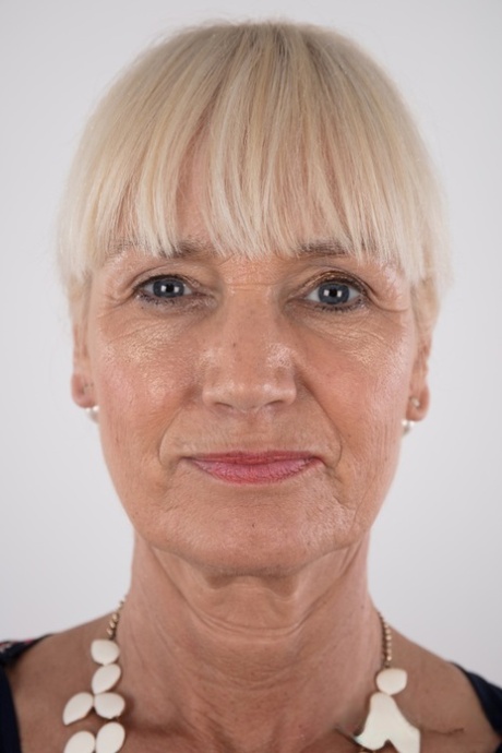 cara de abuela gratis de alta calidad foto