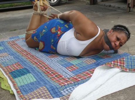 olgun bdsm sıcak porno resim