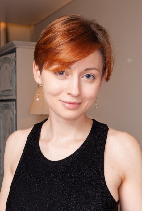 Lilu Rose exclusive model picture