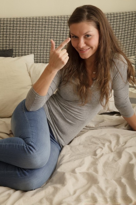 Tanga-Bikini nackt pornographische archiv