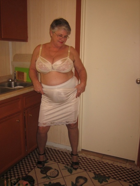 sous-vêtements de grand-mère parfait exclusif images