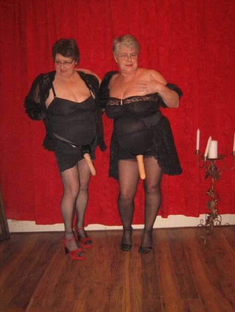 granny pantyhose porno galleries