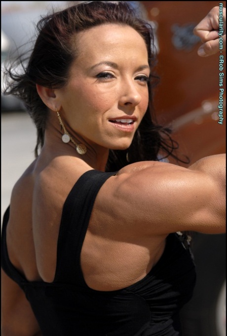 fitness milf hd photos