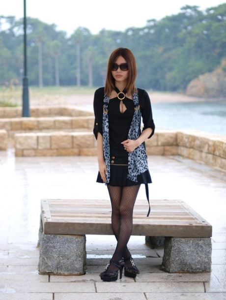สาวผมแดงเป่าควย โป๊ร้อนแรง ภาพถ่าย