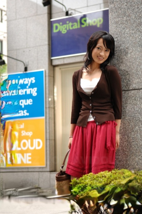 japanese skirt hot nude gallery