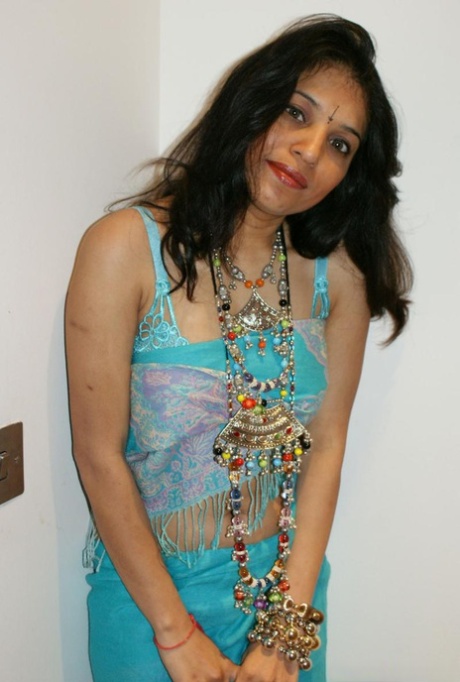 Kavya Sharma pornographic model pic
